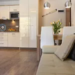 Marina 3*