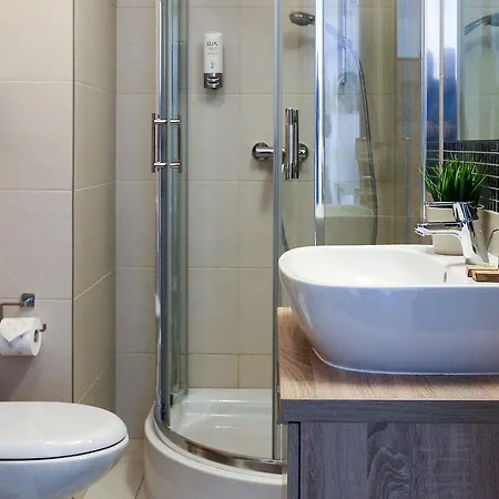 Marina Jastrzębia Góra